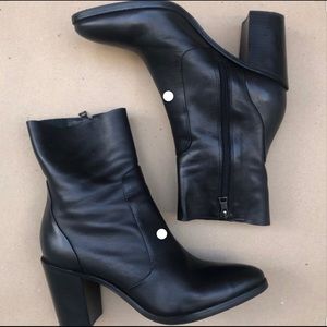 Steve Madden Mareena Boot